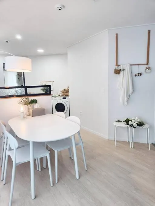 New Seoul Vera House Apartment